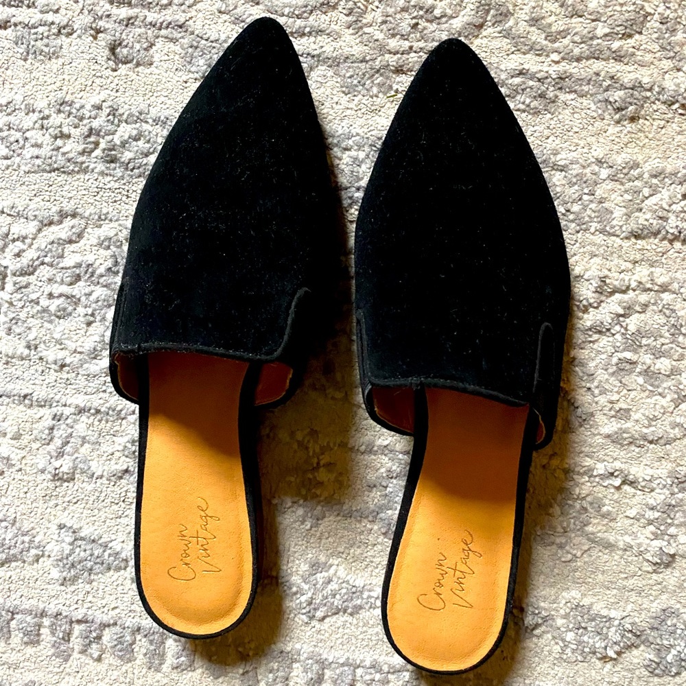Crown Vintage Black Toe Mule Flats 8.5